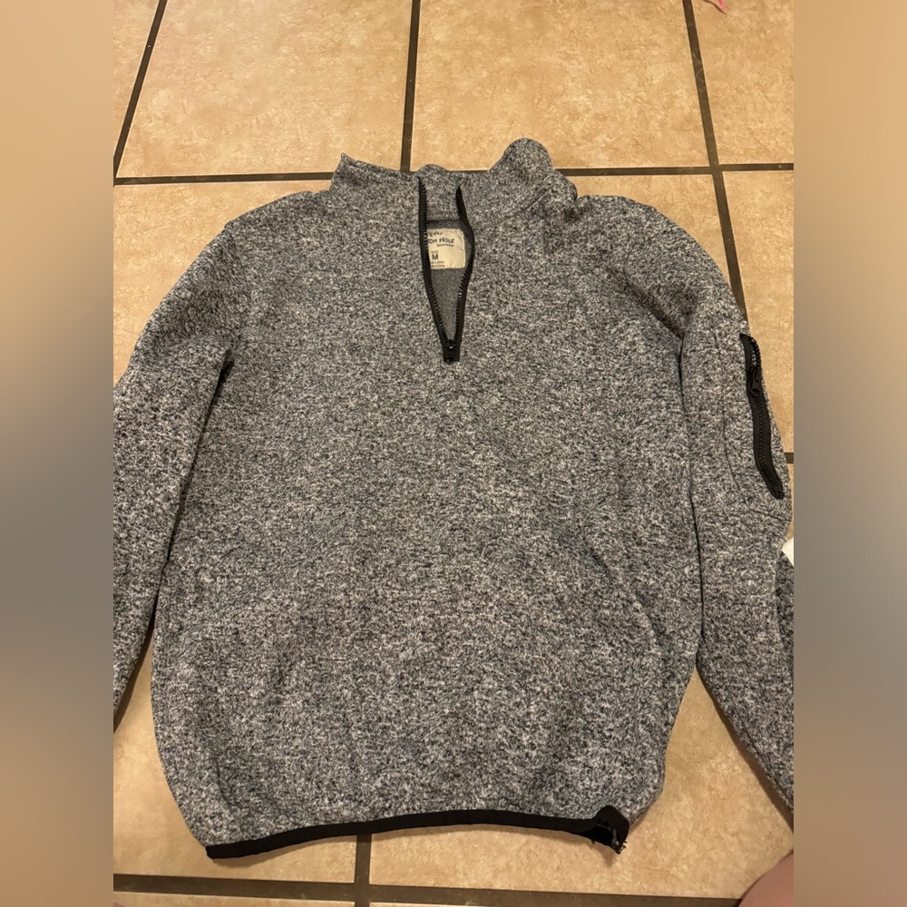 Grey Pullover, Size Small